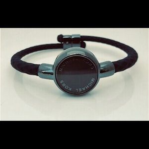 Michael Kors Access, Black